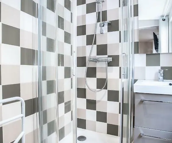 8 - Equipe - Carmes, * Toulouse